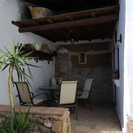 La Posada Medina de las Torres Esterno foto